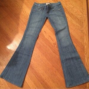 Women’s Blue Flared Jeans - Classic Mid Wash